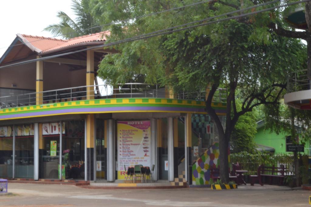 Old Mahawasala Hotel Bambaragaleyaya Exterior photo