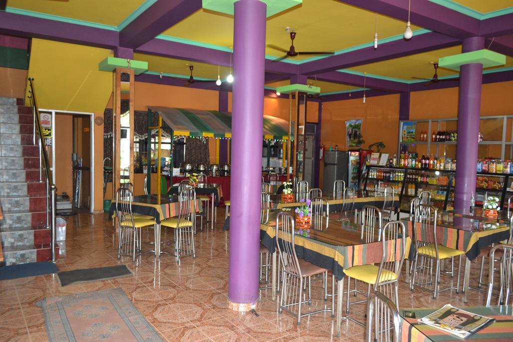 Old Mahawasala Hotel Bambaragaleyaya Exterior photo