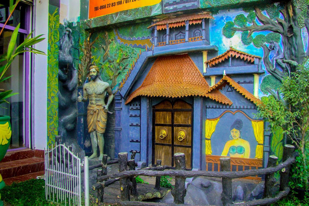 Old Mahawasala Hotel Bambaragaleyaya Exterior photo